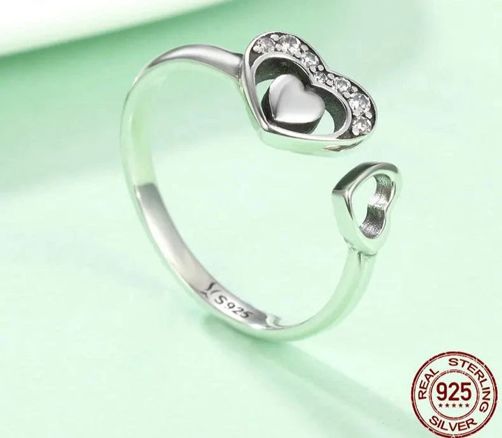 Heart to Heart Ring - HANDBAGS & CO