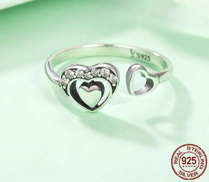 Heart to Heart Ring - HANDBAGS & CO